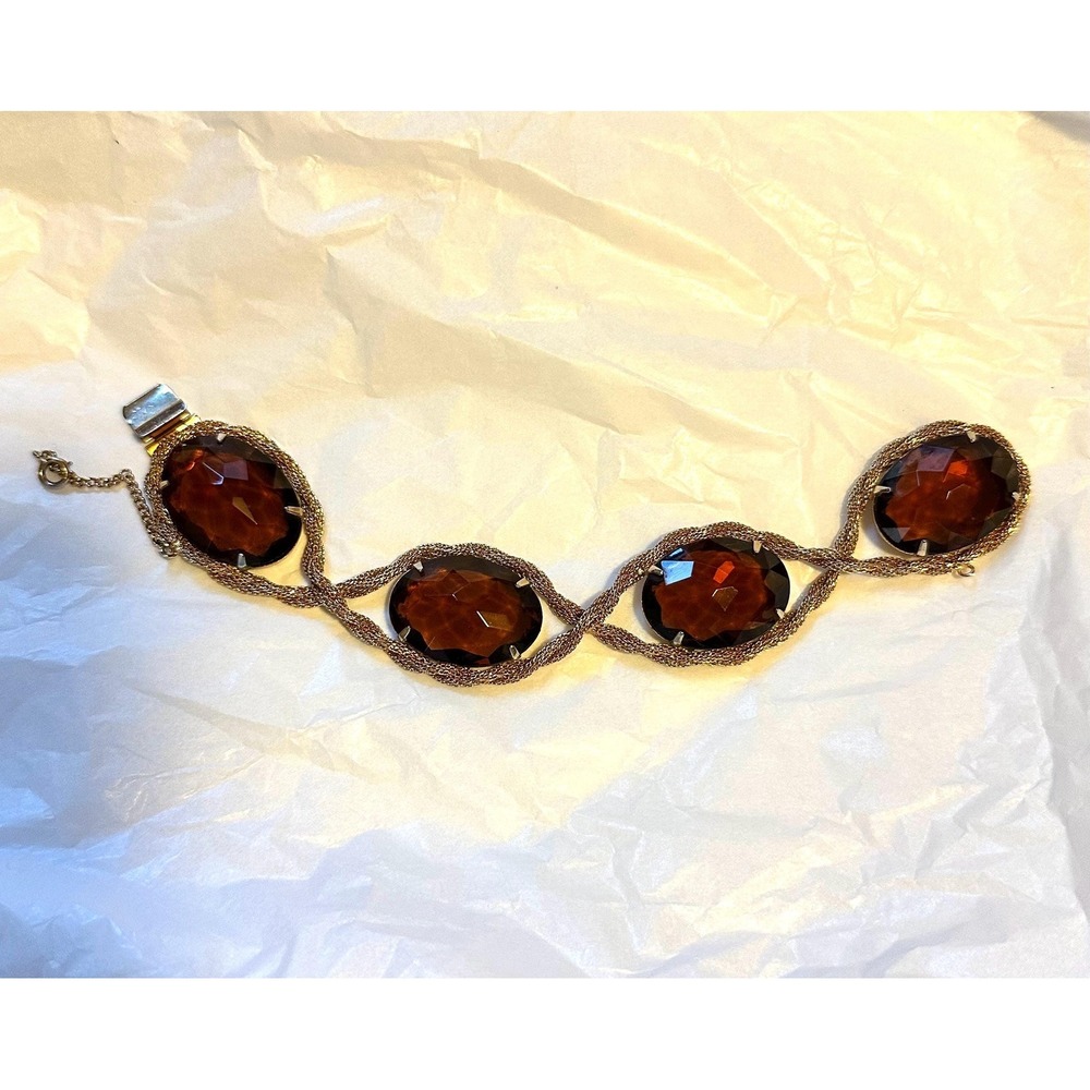 Hattie Carnegie Bracelet Gold Tone w/ large Purple Faceted Stones